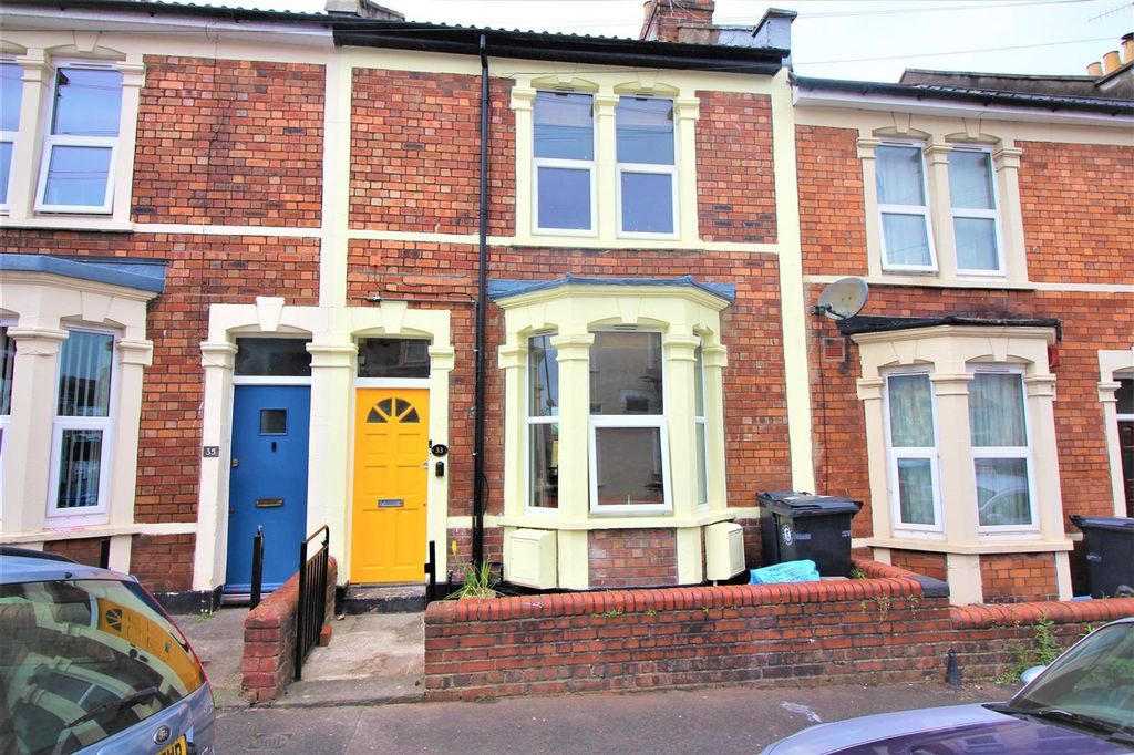 Property photo 1 of 6