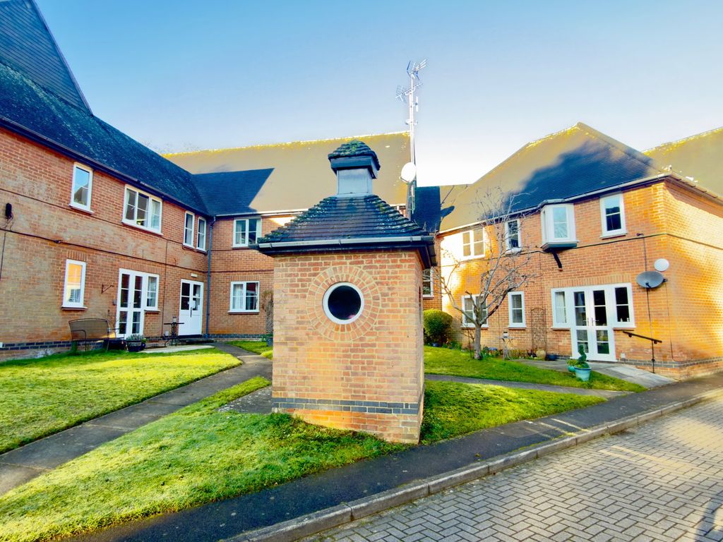 Property photo 3 of 23