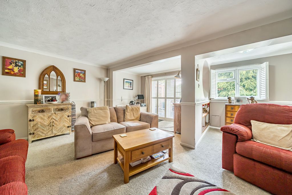 Property photo 3 of 14