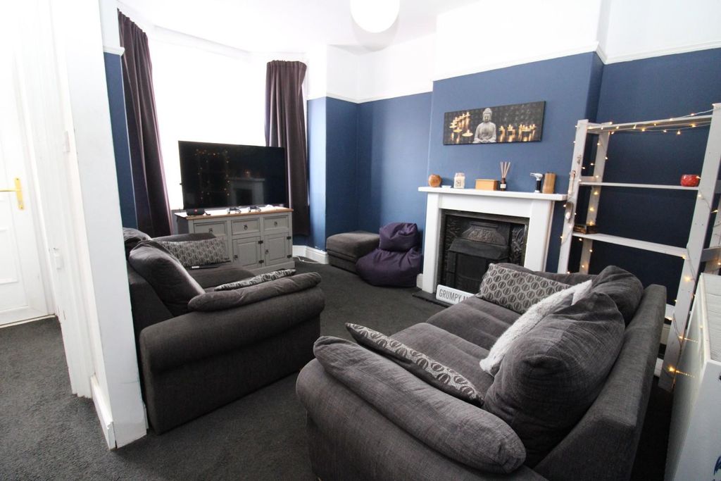 Property photo 2 of 8 Img_2898.Jpg