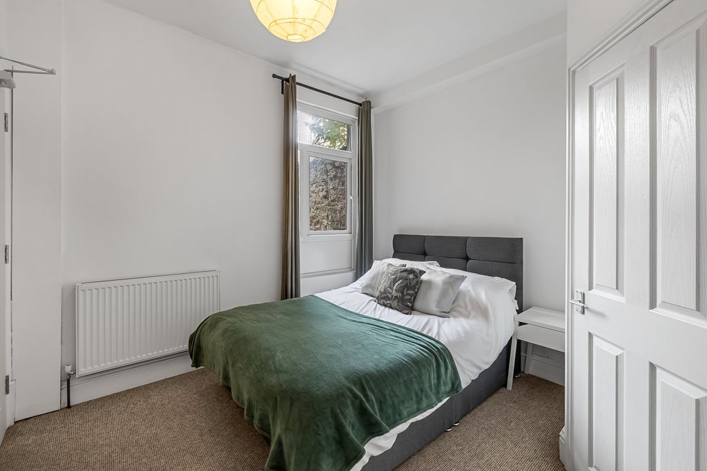 Property photo 2 of 5 0013