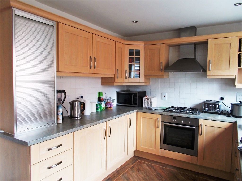 Property photo 2 of 6