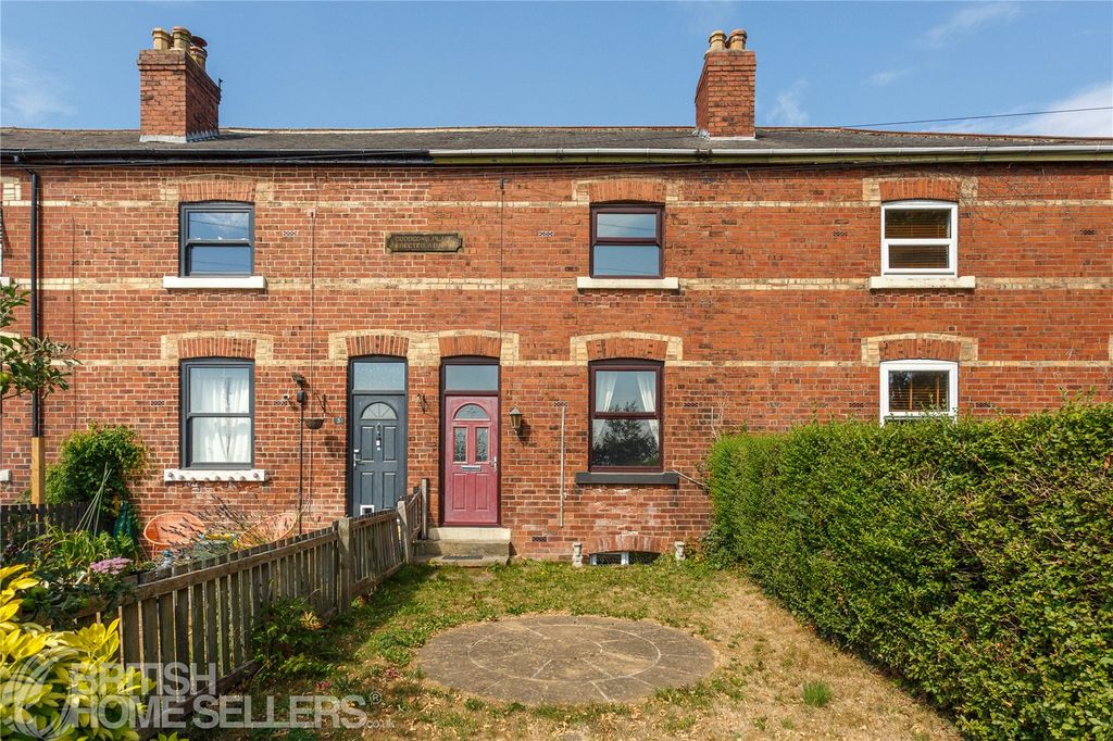 Property photo 1 of 17 Picture No. 11
