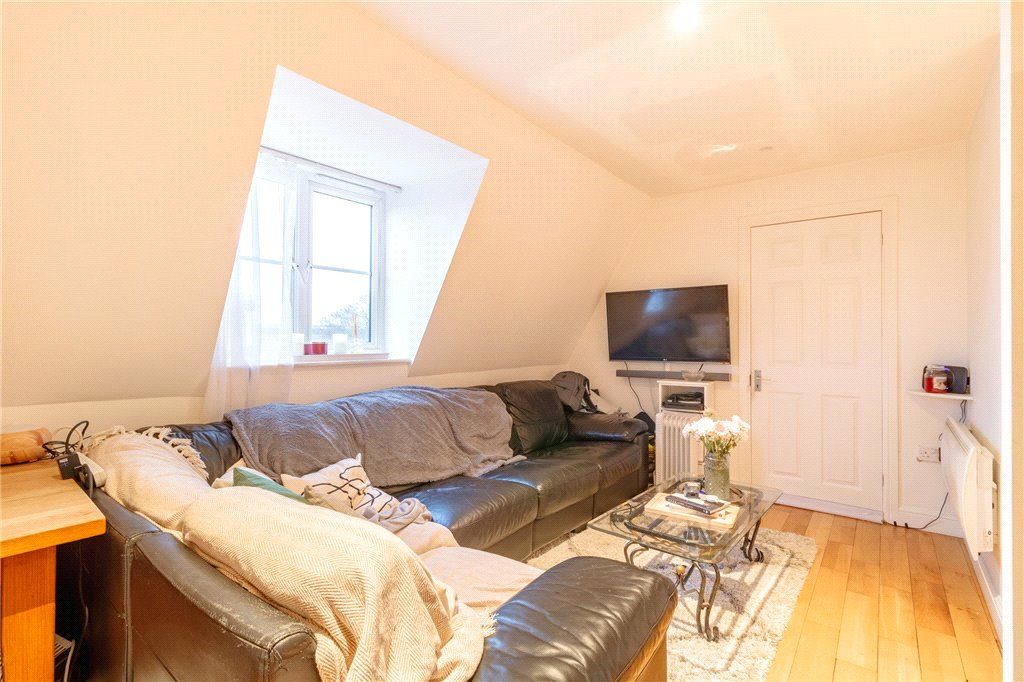 Property photo 3 of 9 Picture No. 11