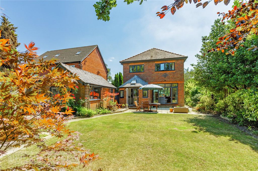 Property photo 2 of 23 Rear Garden