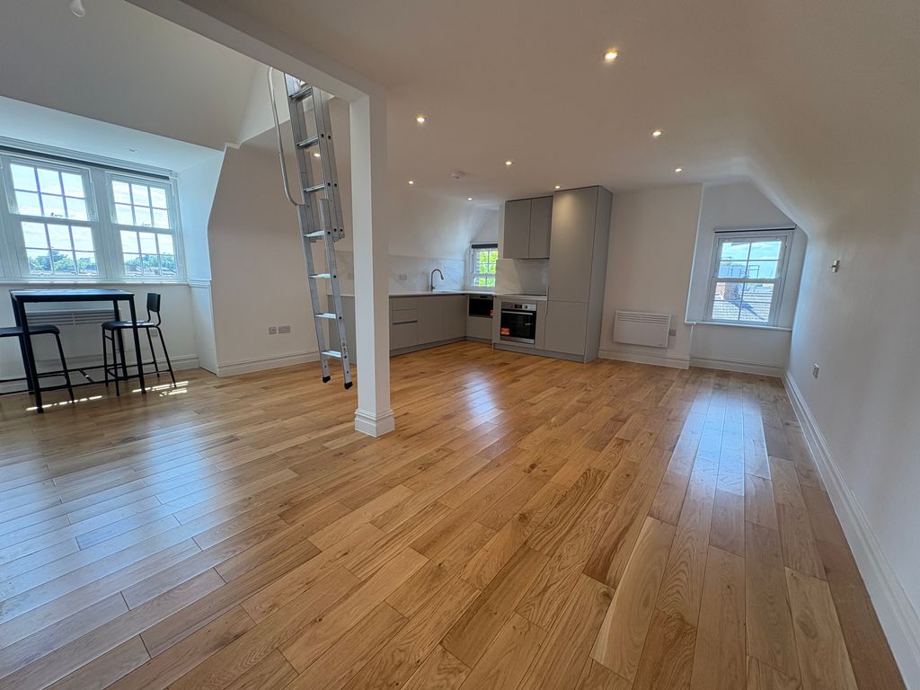 Property photo 1 of 9 Img_5966