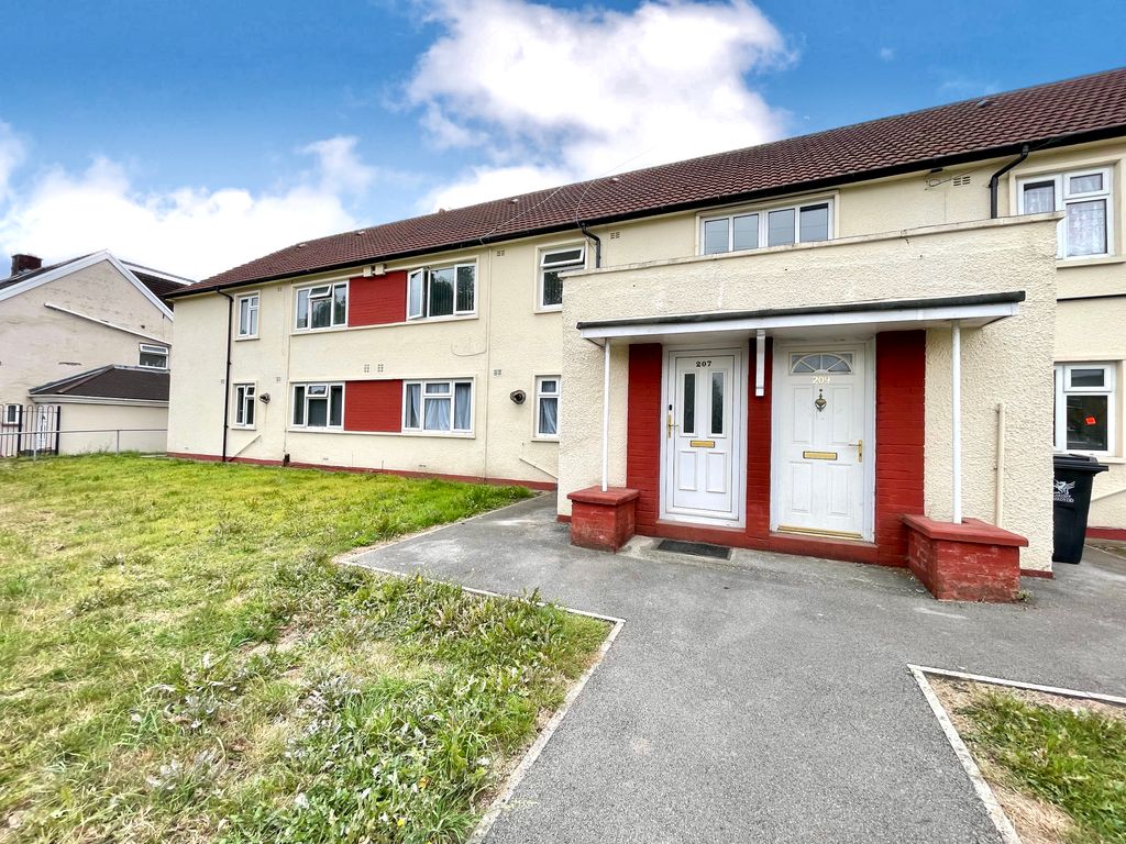 Property photo 1 of 15 Fb545320-7E37-452C-962D-420339A39338