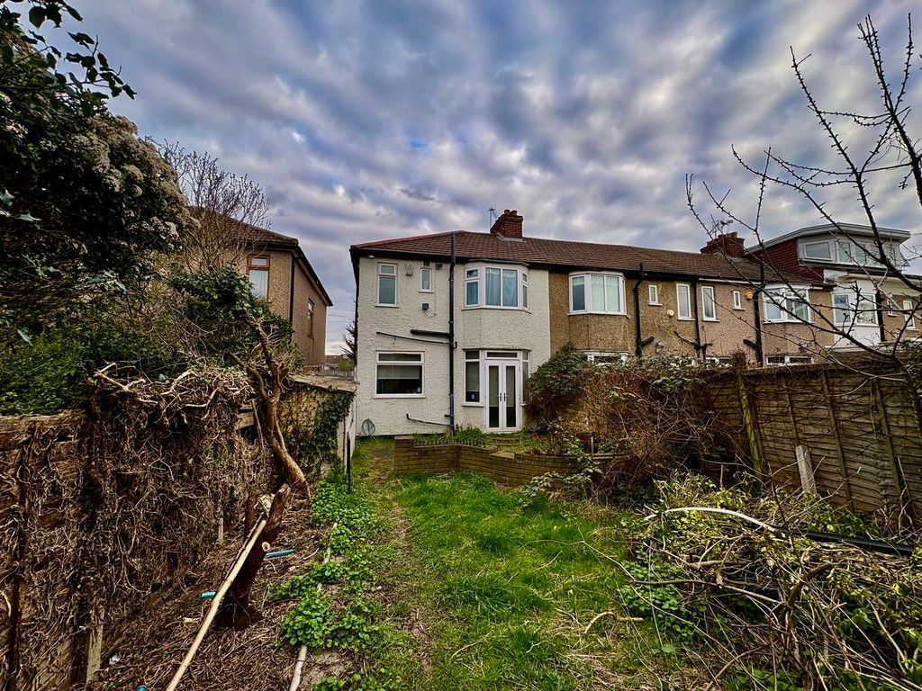 Property photo 2 of 13