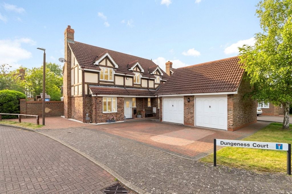 Property photo 1 of 23 Picture No. 28