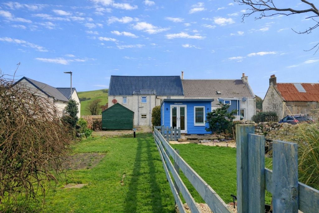 Property photo 2 of 15