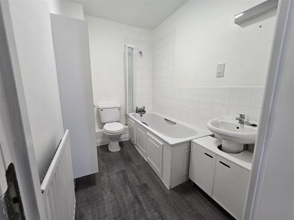 Property photo 3 of 10 20251006_102826.Jpg