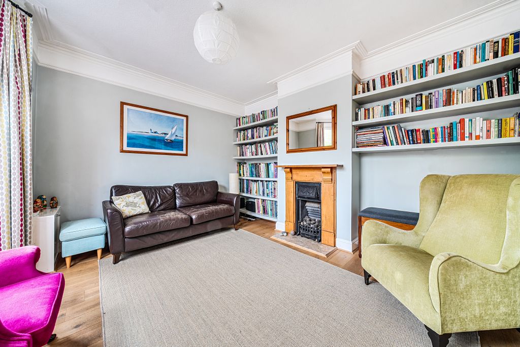 Property photo 3 of 18