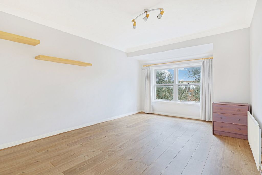 Property photo 3 of 13 Reception Room
