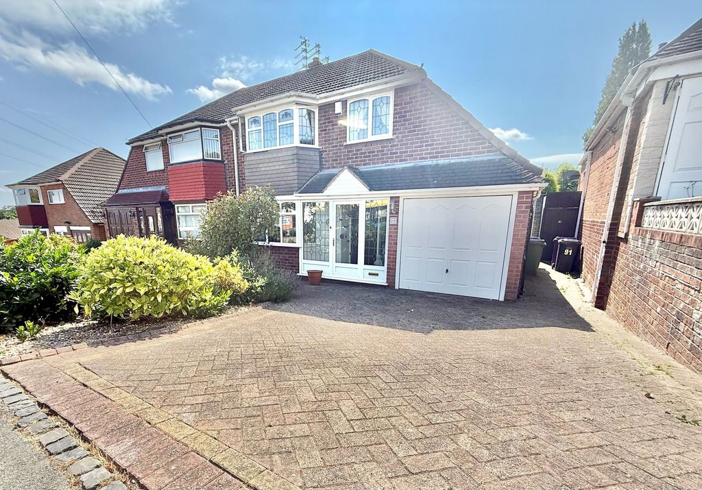 Property photo 1 of 27