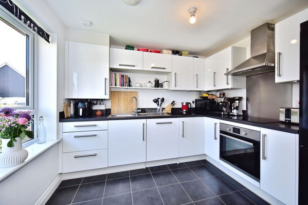 Property photo 3 of 20 Fbb_0913