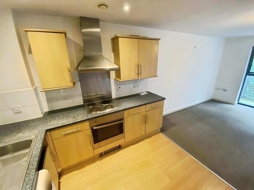 Property photo 2 of 7 Pbox-Img.Jpg