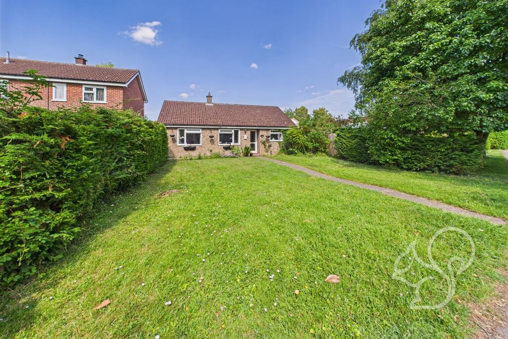 Property photo 1 of 16 Front