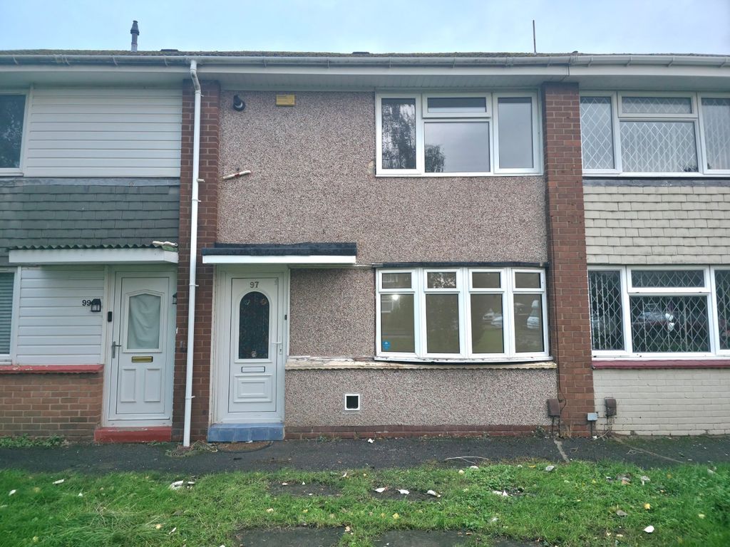 Property photo 1 of 7 Front