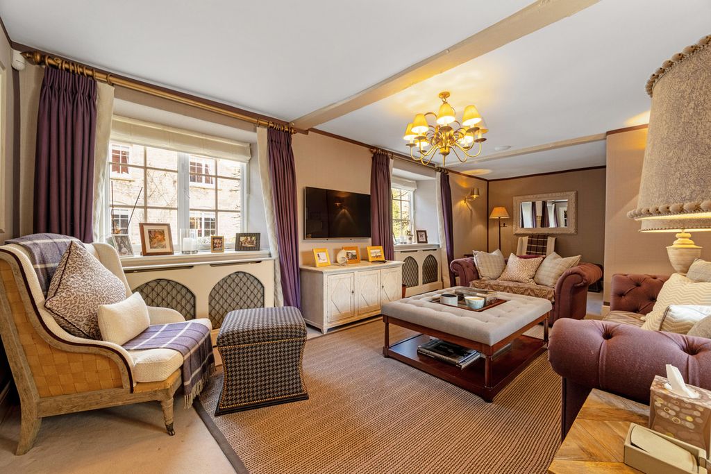 Property photo 3 of 50