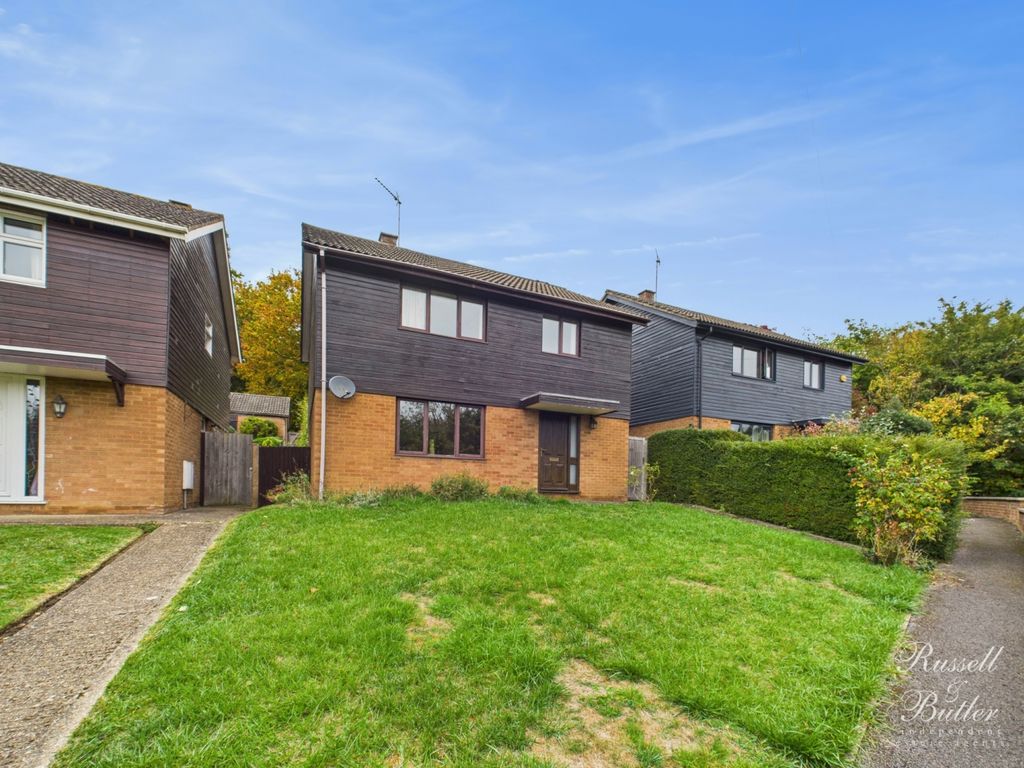 Property photo 1 of 15 Cam02127G0-Pr0352-Still012