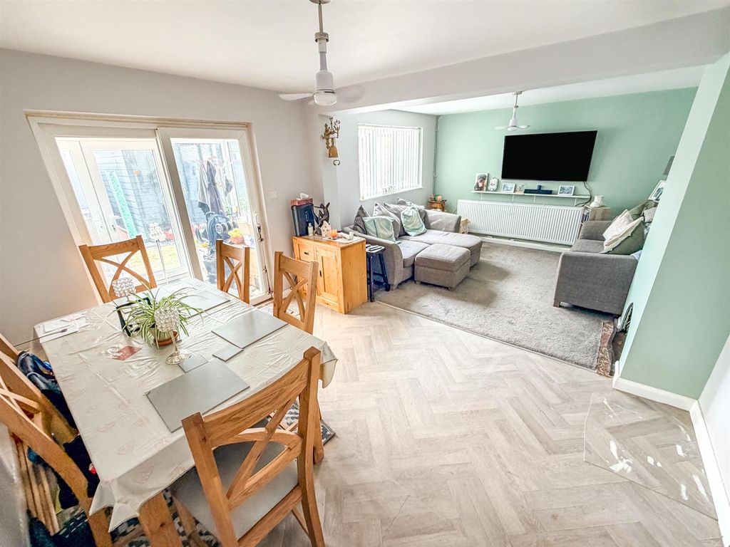 Property photo 2 of 26 Image9.Jpg