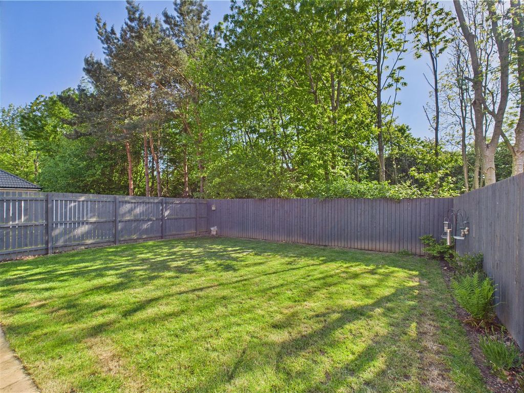 Property photo 2 of 19 Outside