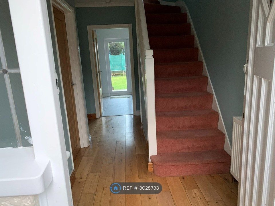 Property photo 2 of 26