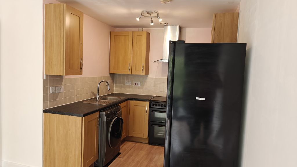 Property photo 3 of 16