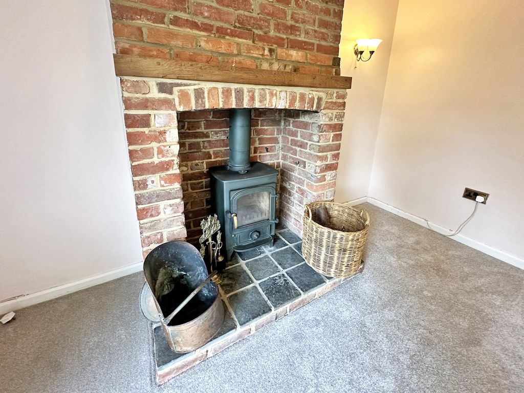 Property photo 3 of 15 Picture 3