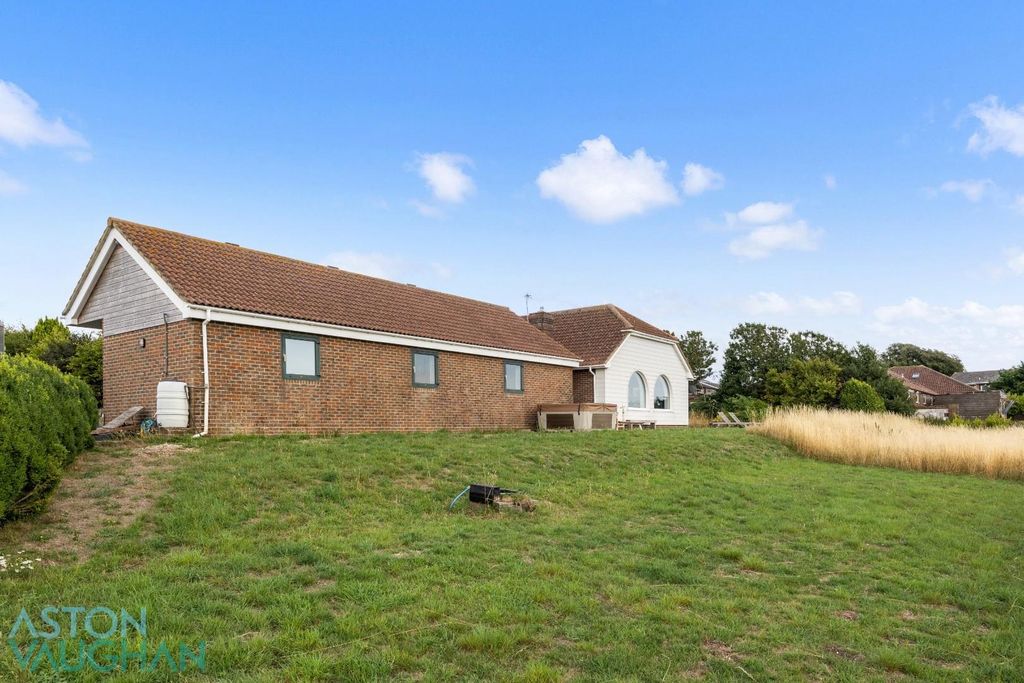 Property photo 1 of 34