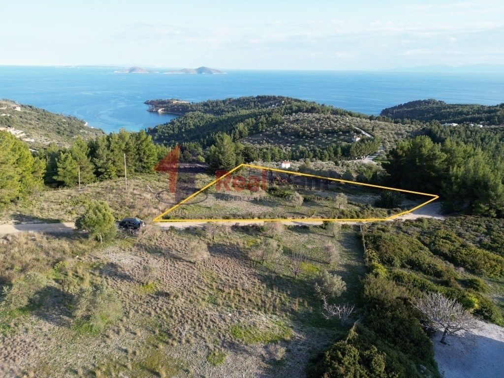 Property photo 1 of 25