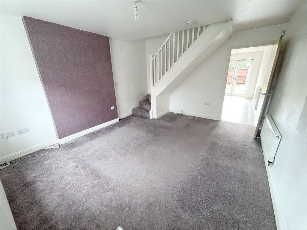 Property photo 3 of 12 Picture No. 10