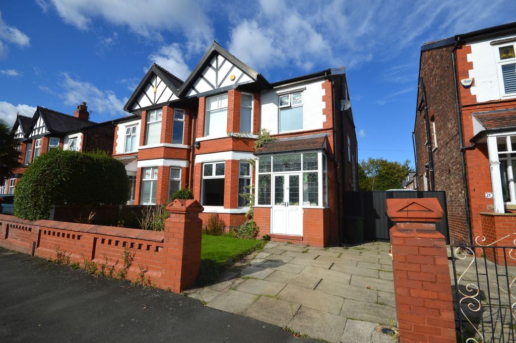 Property photo 1 of 30