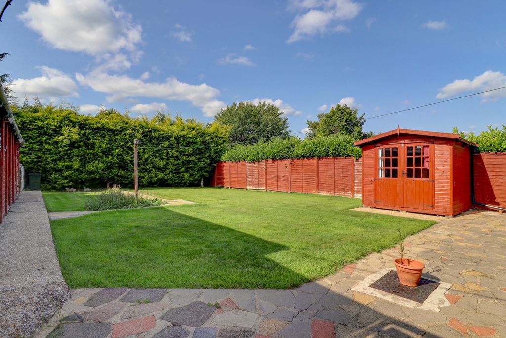 Property photo 3 of 10 Picture No. 04