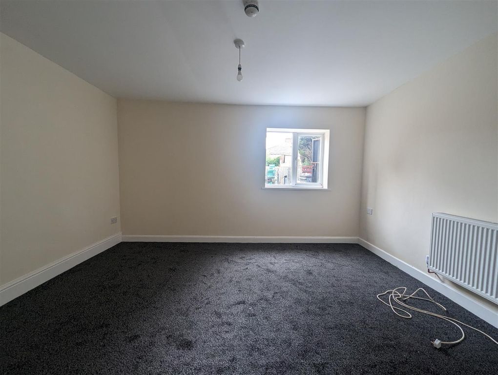 Property photo 1 of 5 1000113315.Jpg