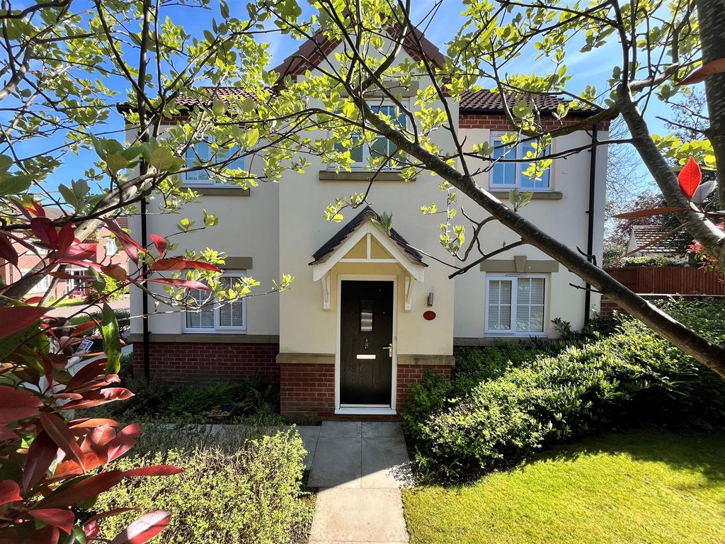 Property photo 1 of 20