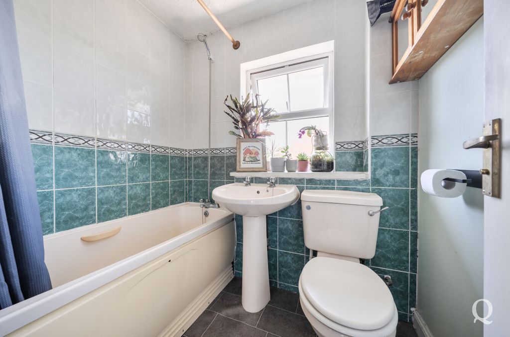 Property photo 3 of 19 94F384c9-9976-438...