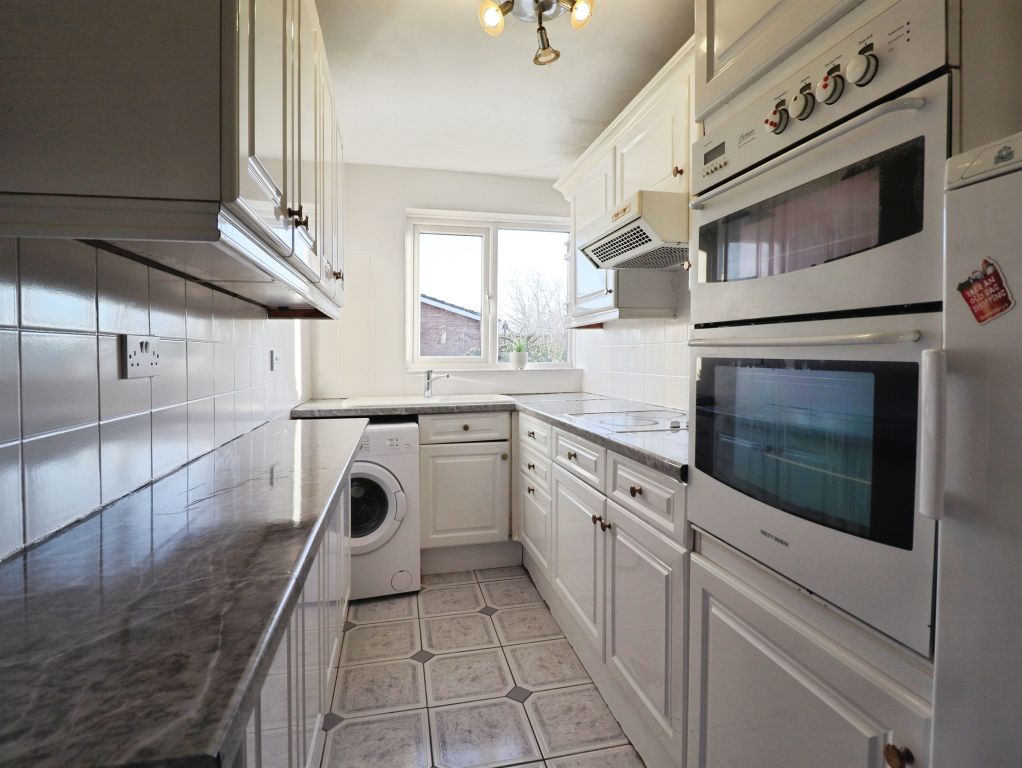 Property photo 3 of 16