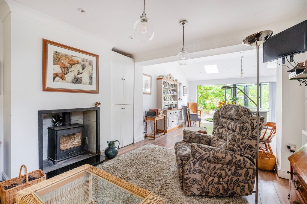 Property photo 3 of 30