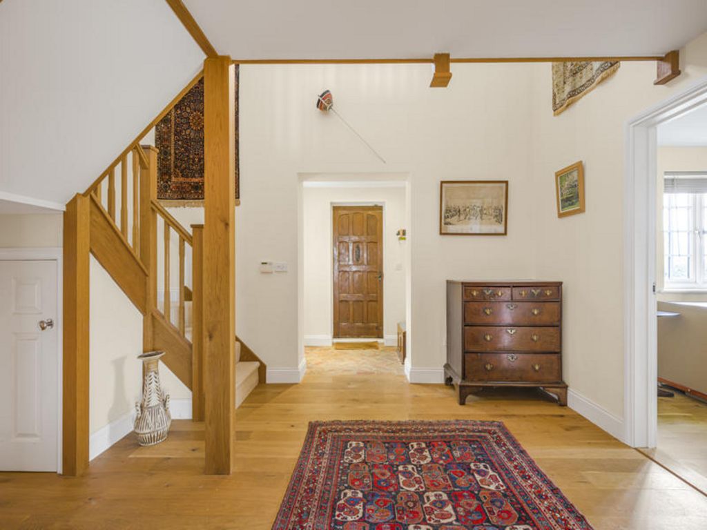 Property photo 3 of 22