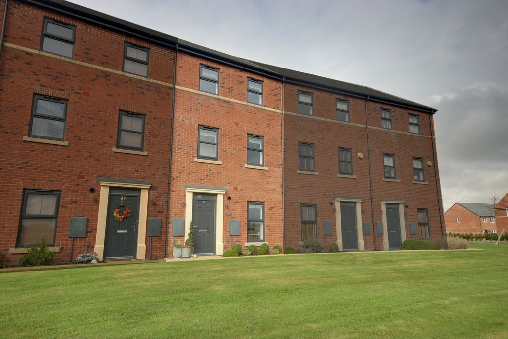 Property photo 1 of 15 1 Front A