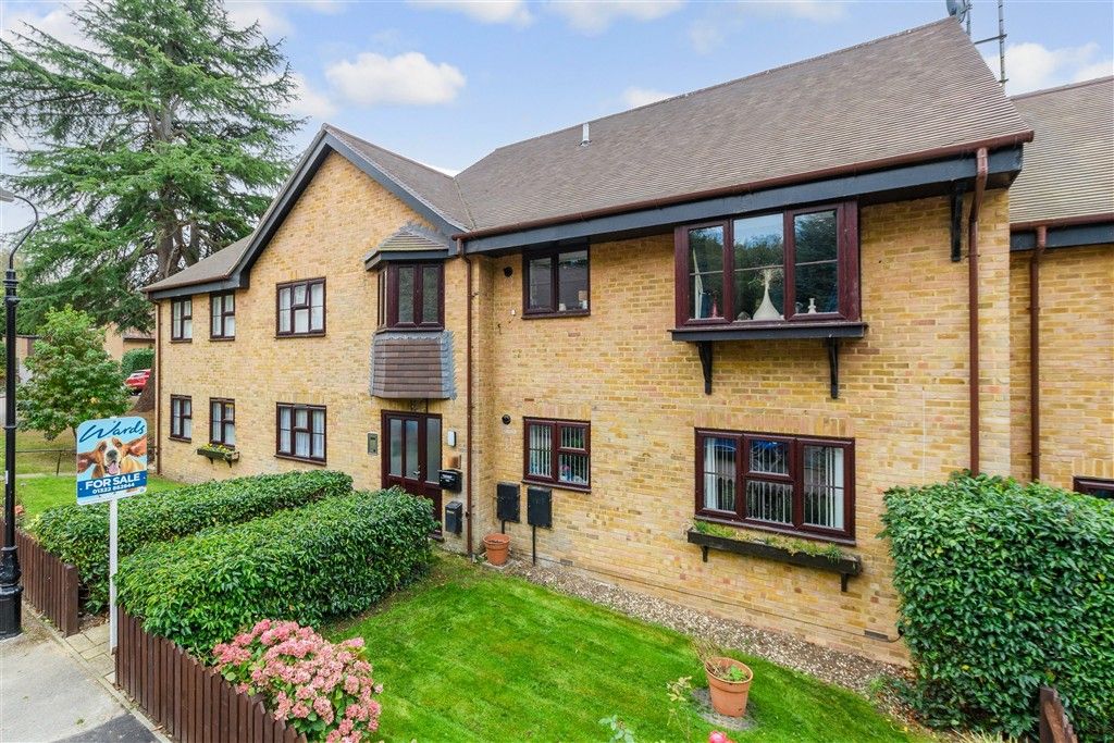 Property photo 3 of 8 External (Web) 2