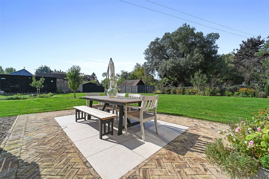 Property photo 3 of 25 Picture No. 18