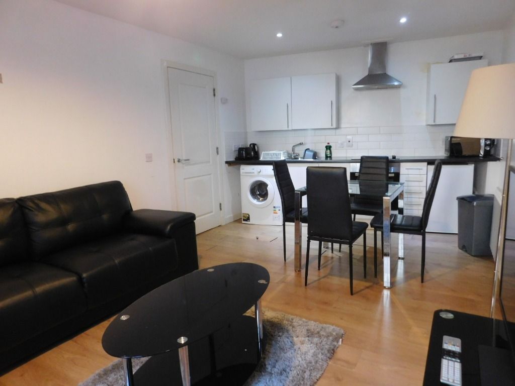 Property photo 3 of 8