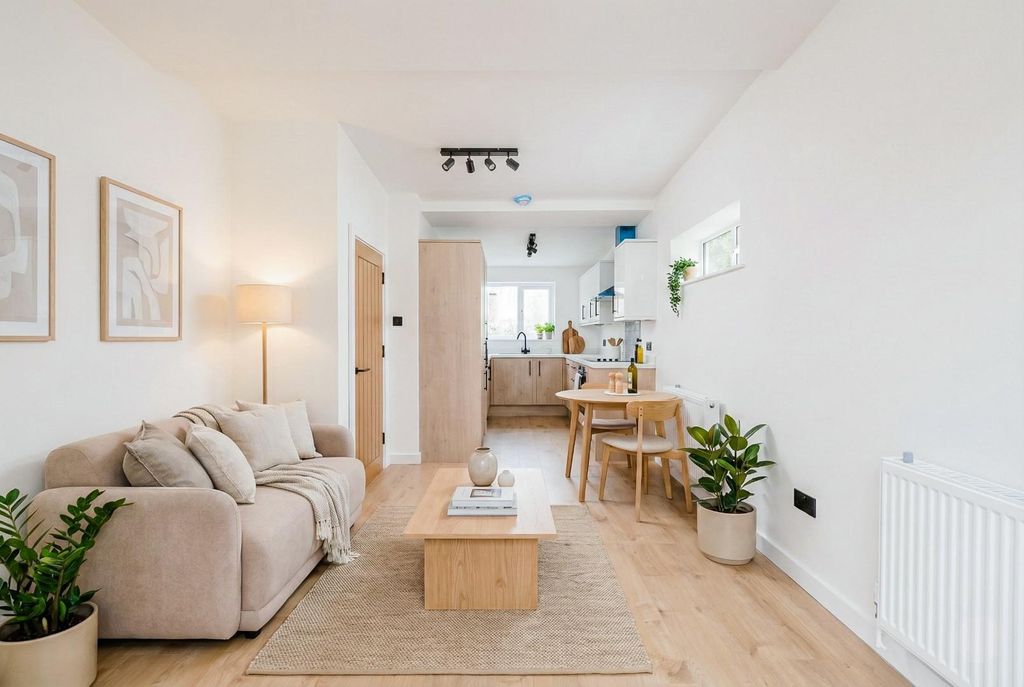 Property photo 1 of 10 014A4841-Charlien.Jpg