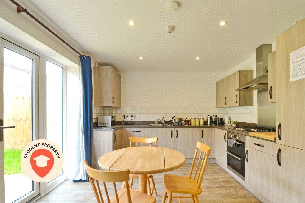 Property photo 1 of 10 Picture No. 11
