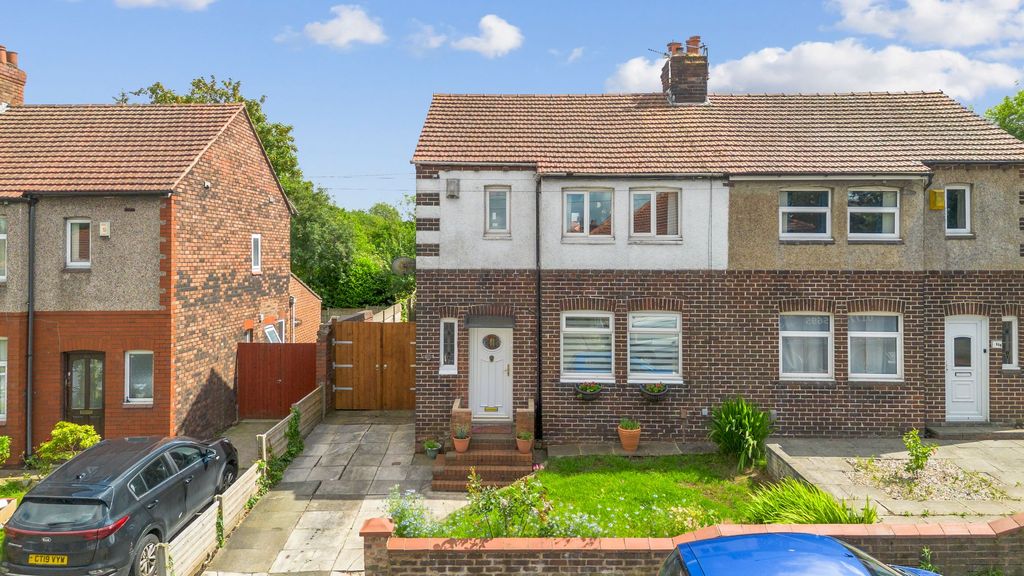 Property photo 1 of 25