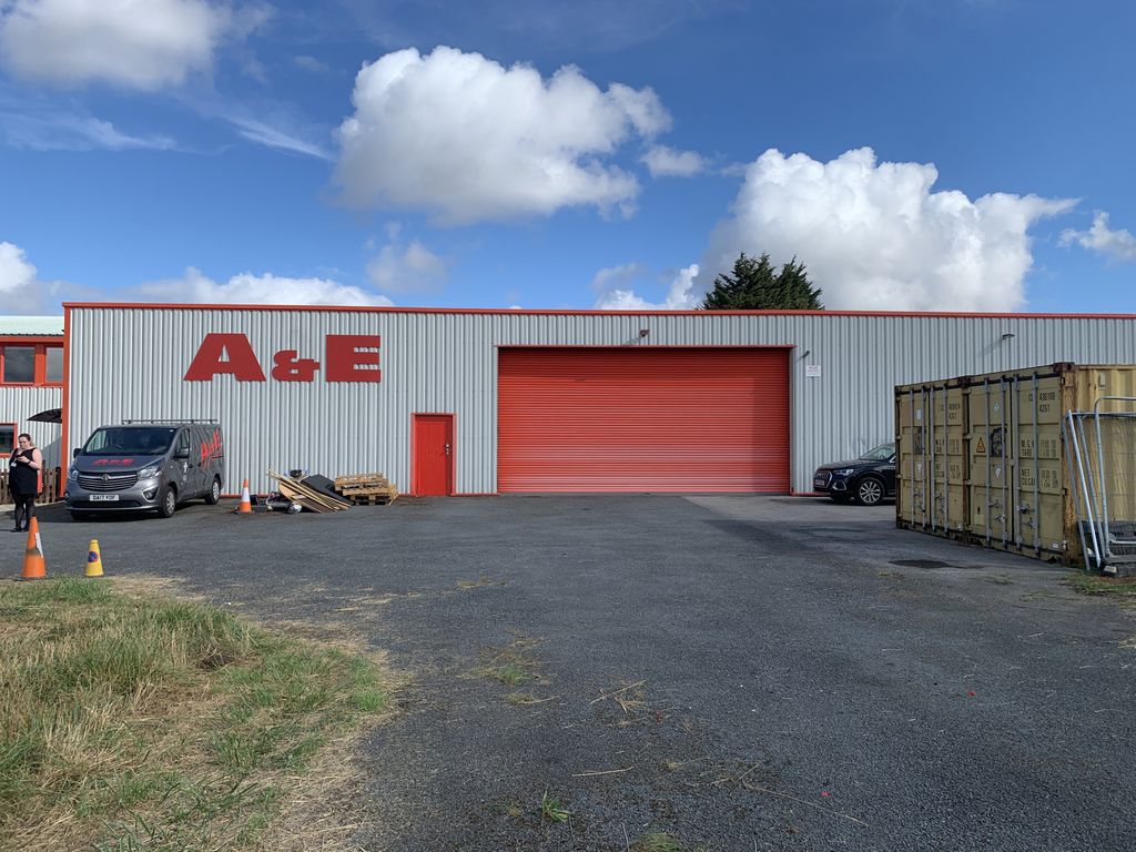Property photo 1 of 7 Storage Unit With Yard/Parking