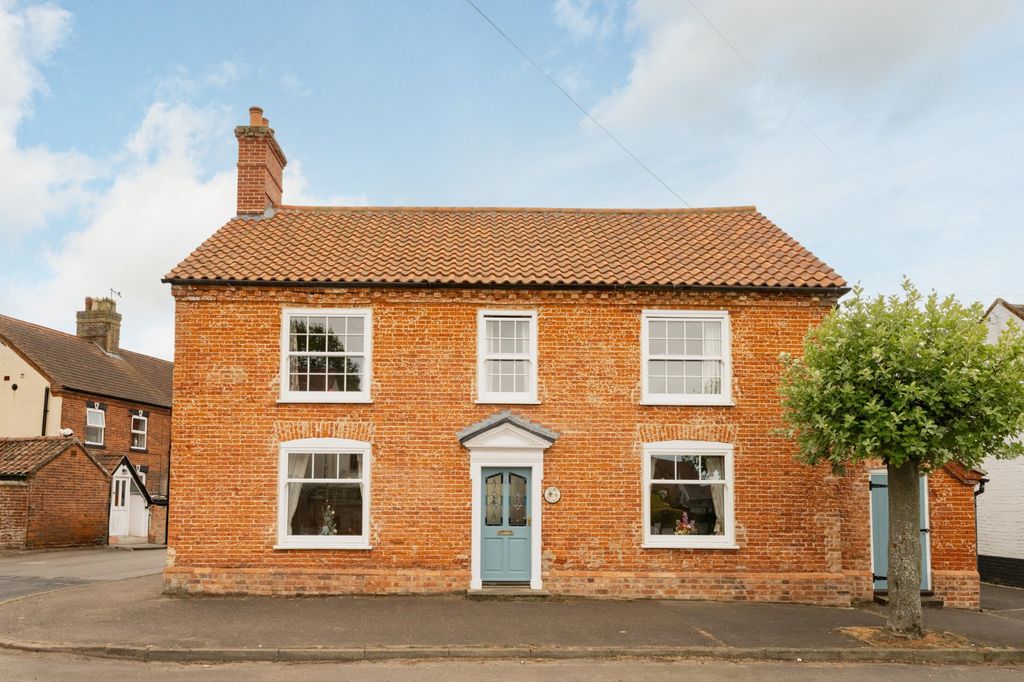 Property photo 1 of 29 Picture No. 03