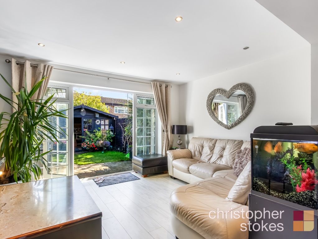 Property photo 2 of 21 4490234